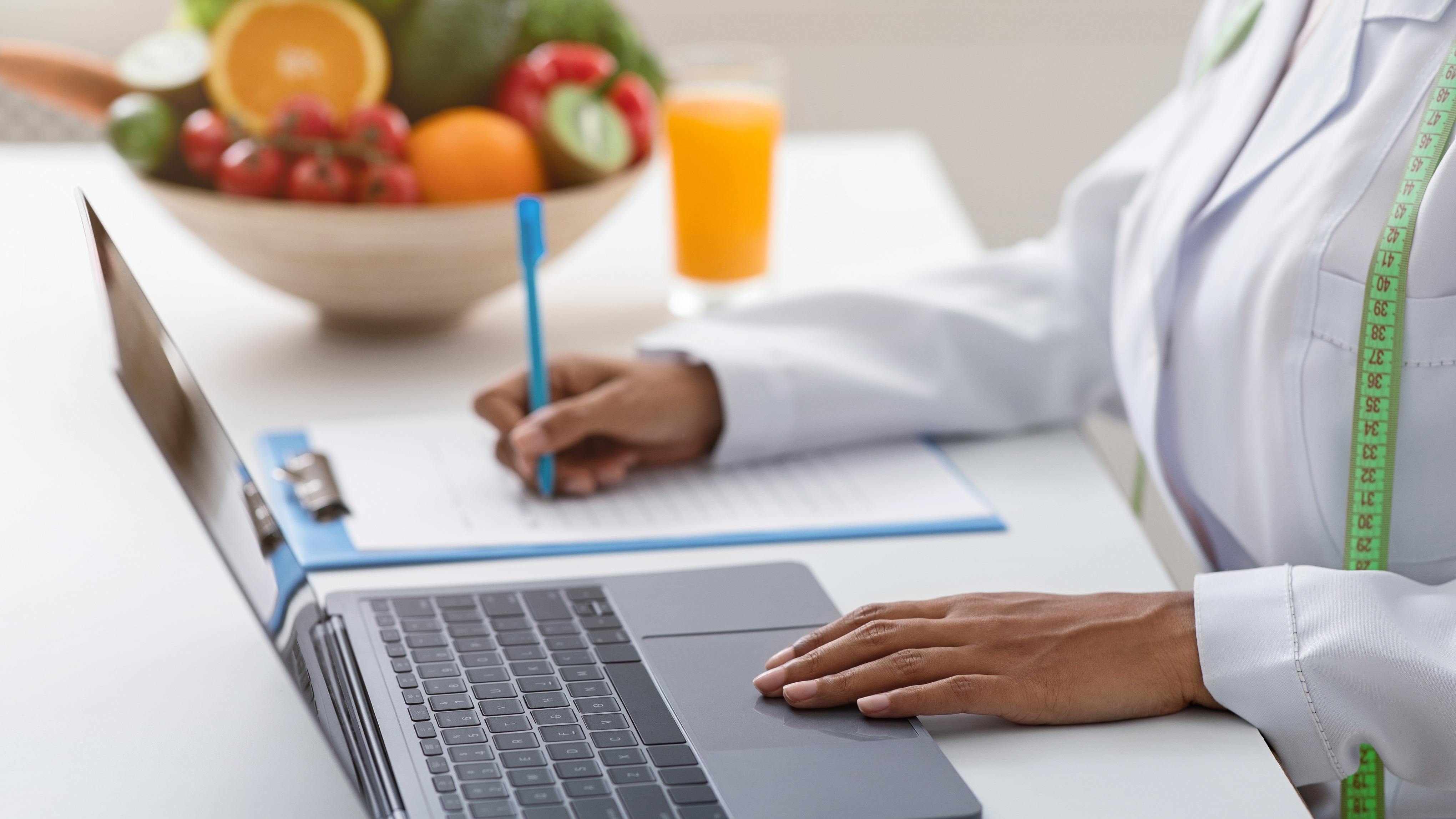 Consulta online por videochamada com profissional de saúde